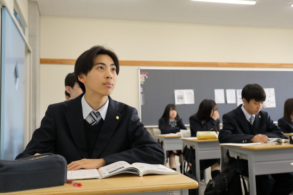 東洋大学京北中学校の授業風景